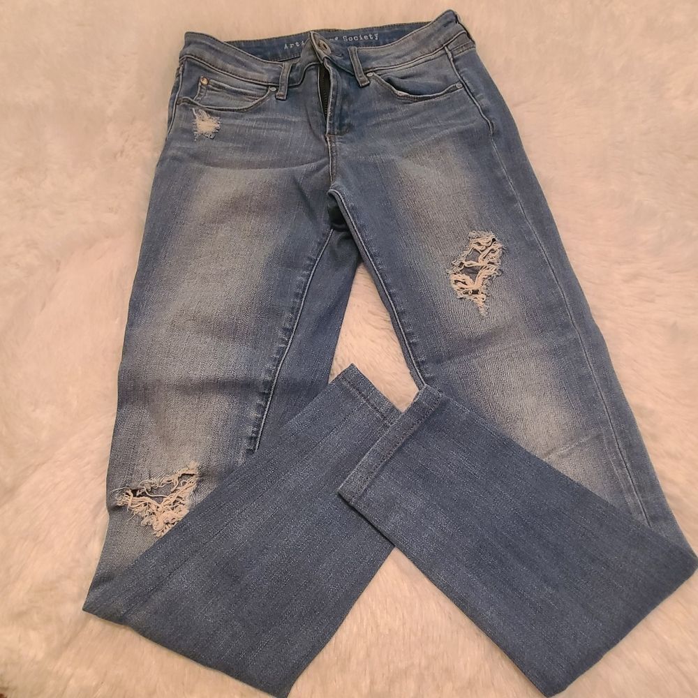 Articles of Society Sz 25 Sarah Peak Skinny Distroyed Jeans EUC